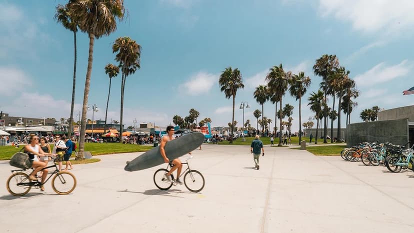 Why Exceptional Customer Service Outweighs Cost-Cutting Offshore Outsourcing